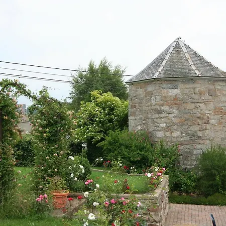 Quiet Location Terrace Ideal For Walks Cycling *